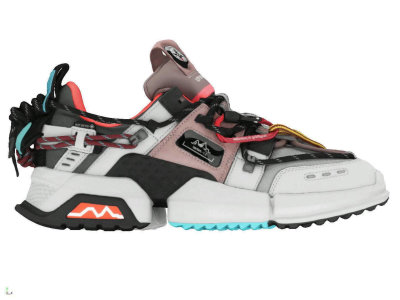 Realistic 3D sneaker models and premium footwear commercial renders