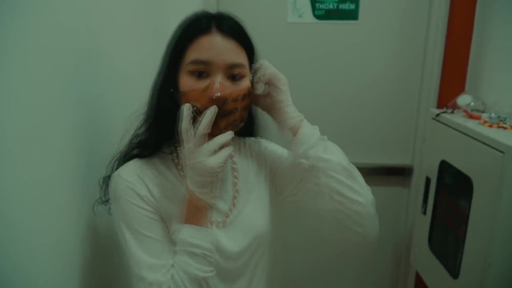Play video