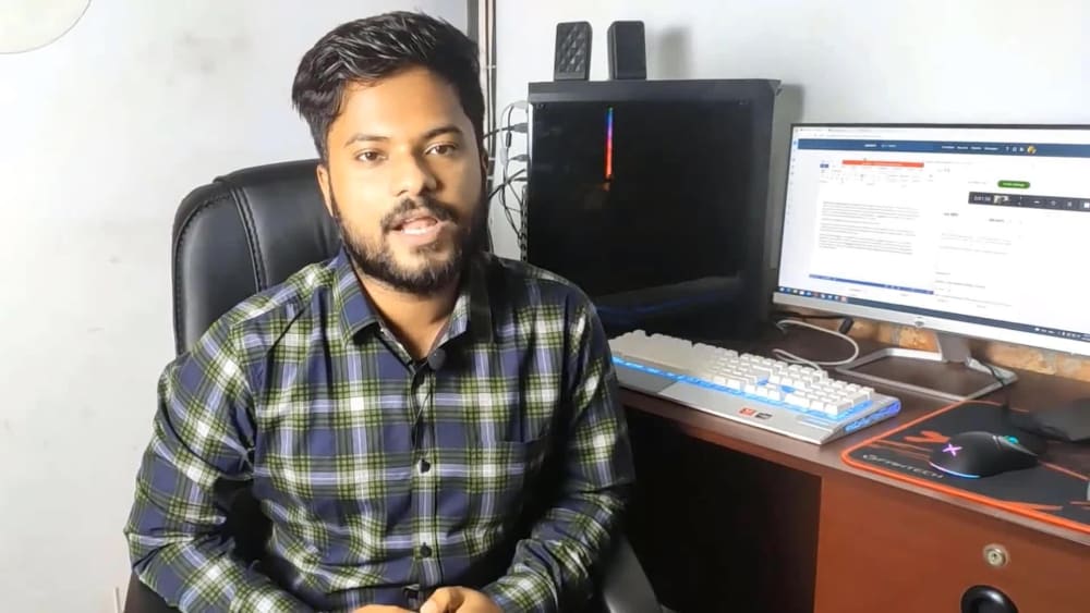 Play video