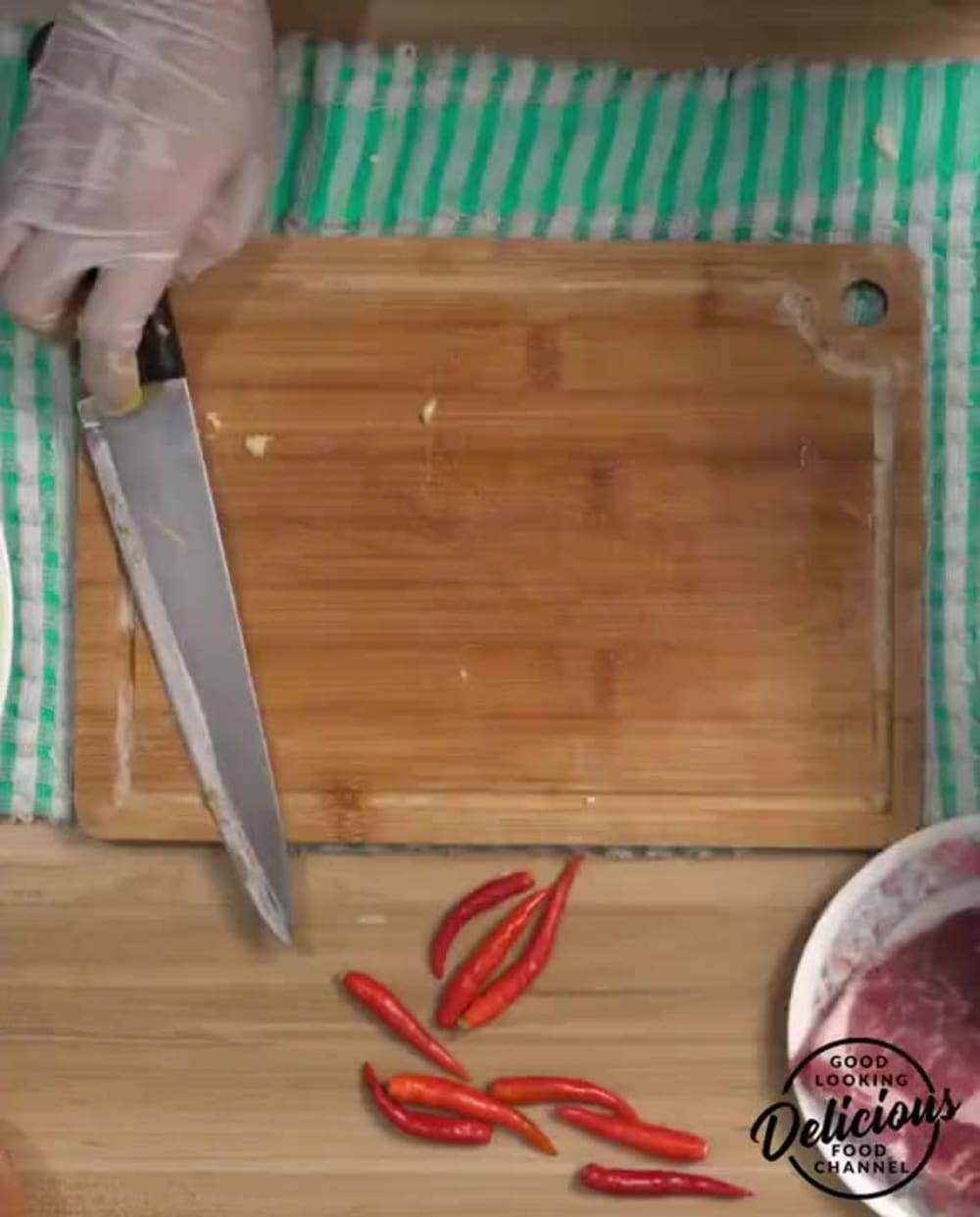 Play video