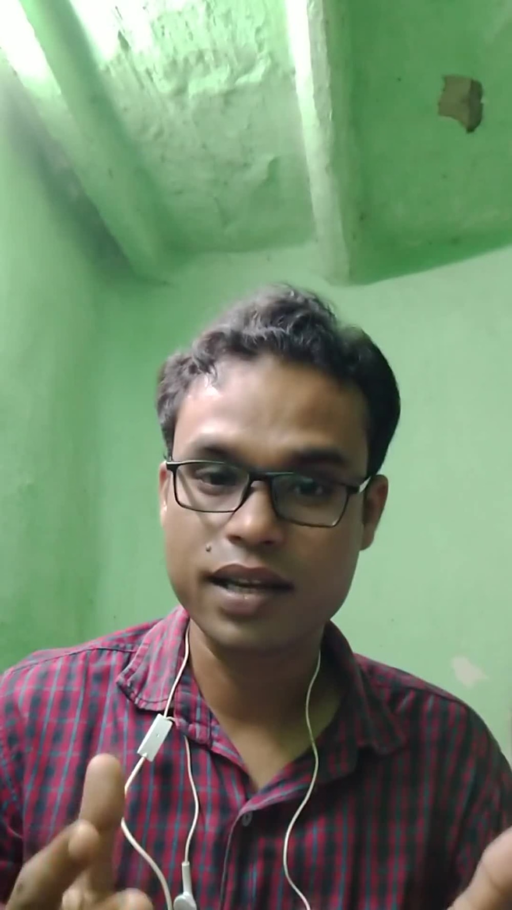 Play video