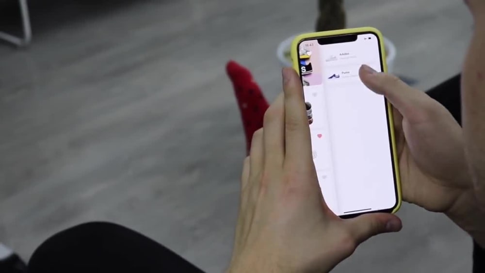 Play video