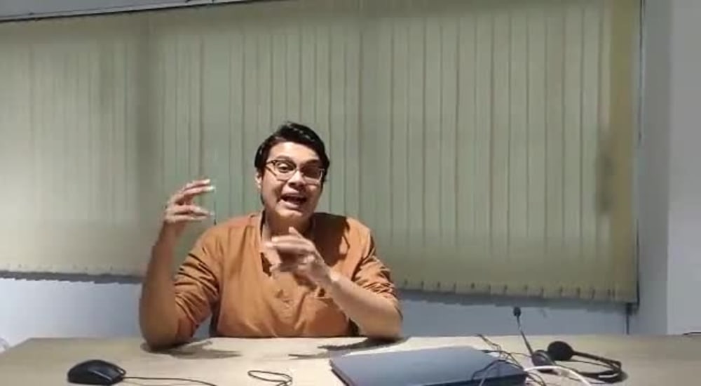 Play video