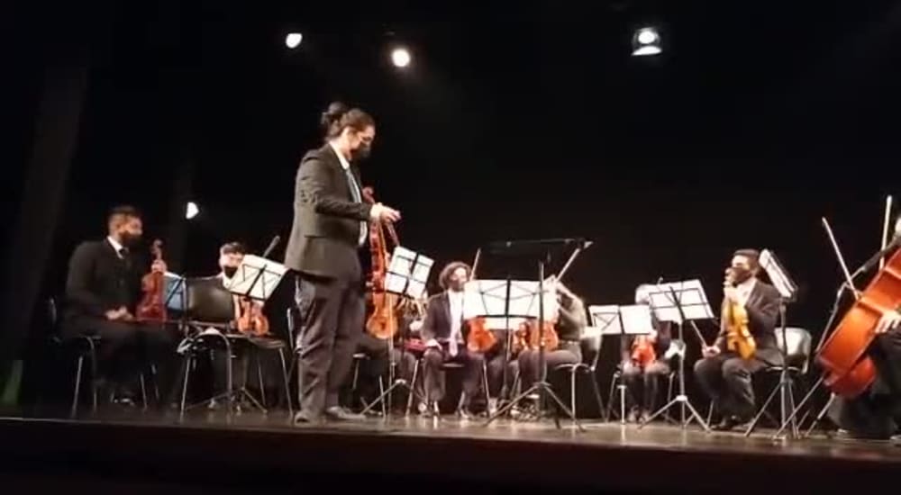 Play video