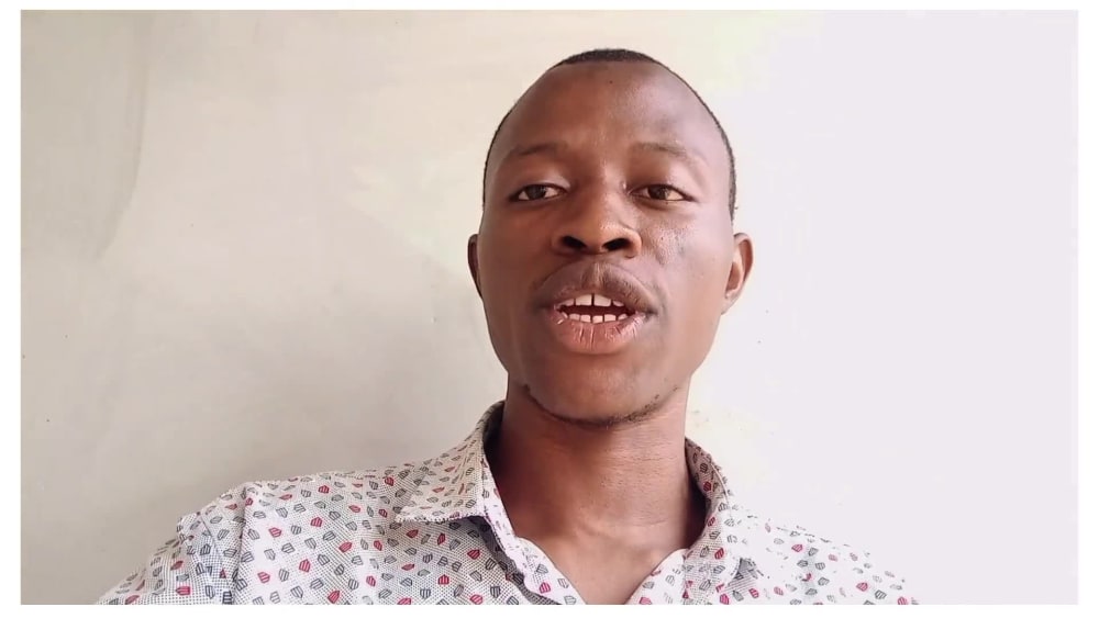 Play video