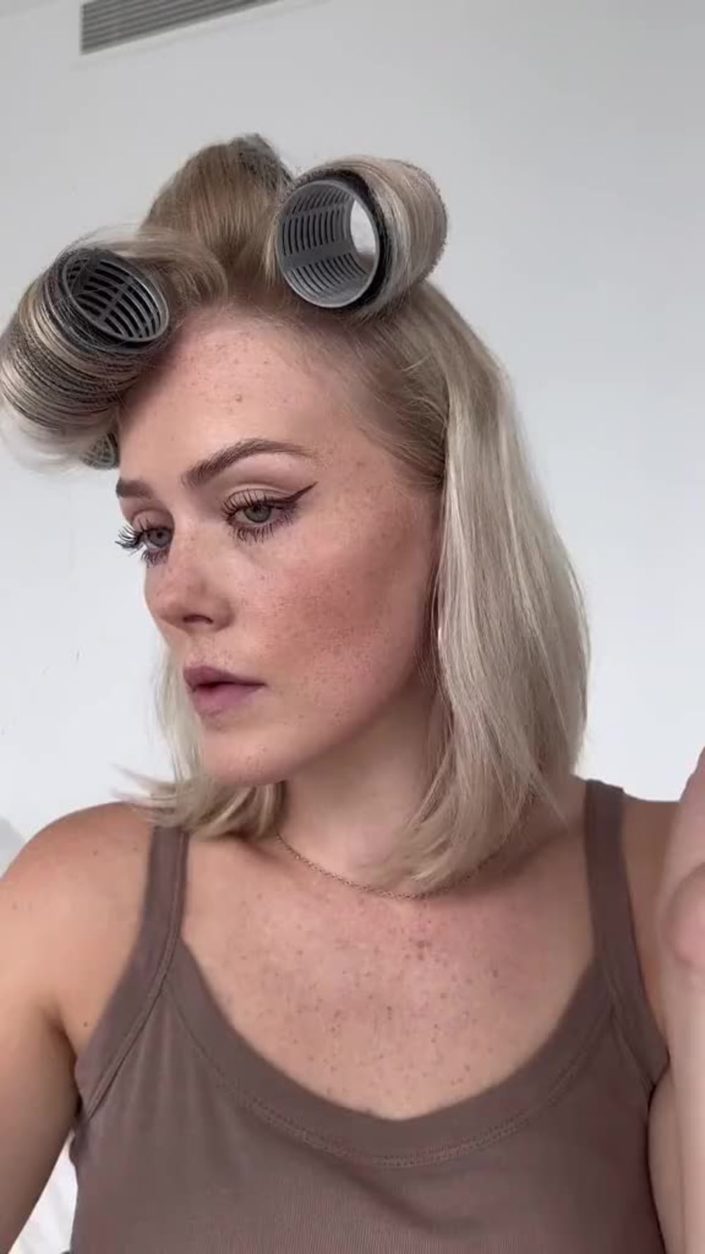 Play video