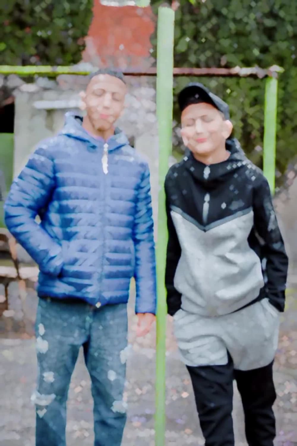 Play video