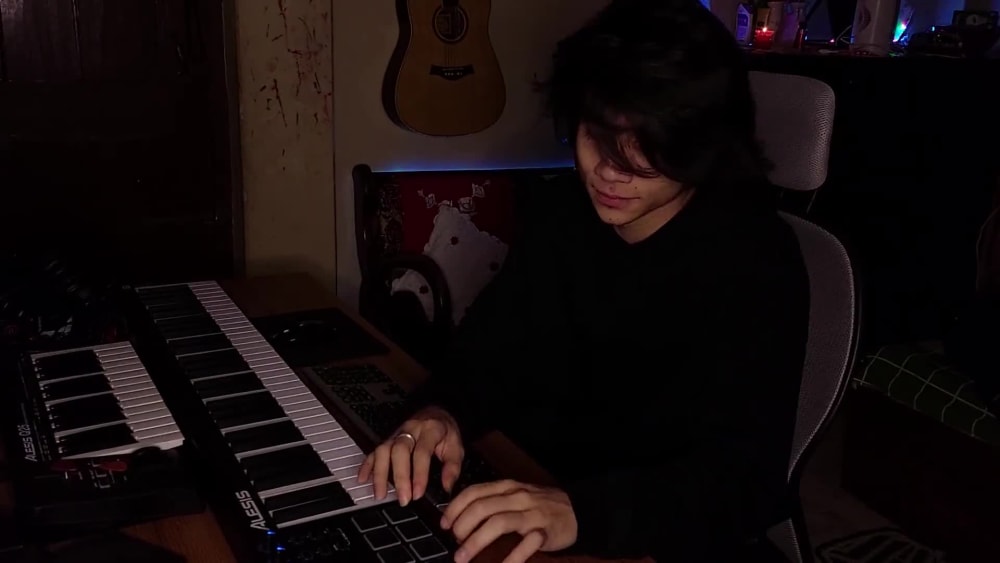 Play video