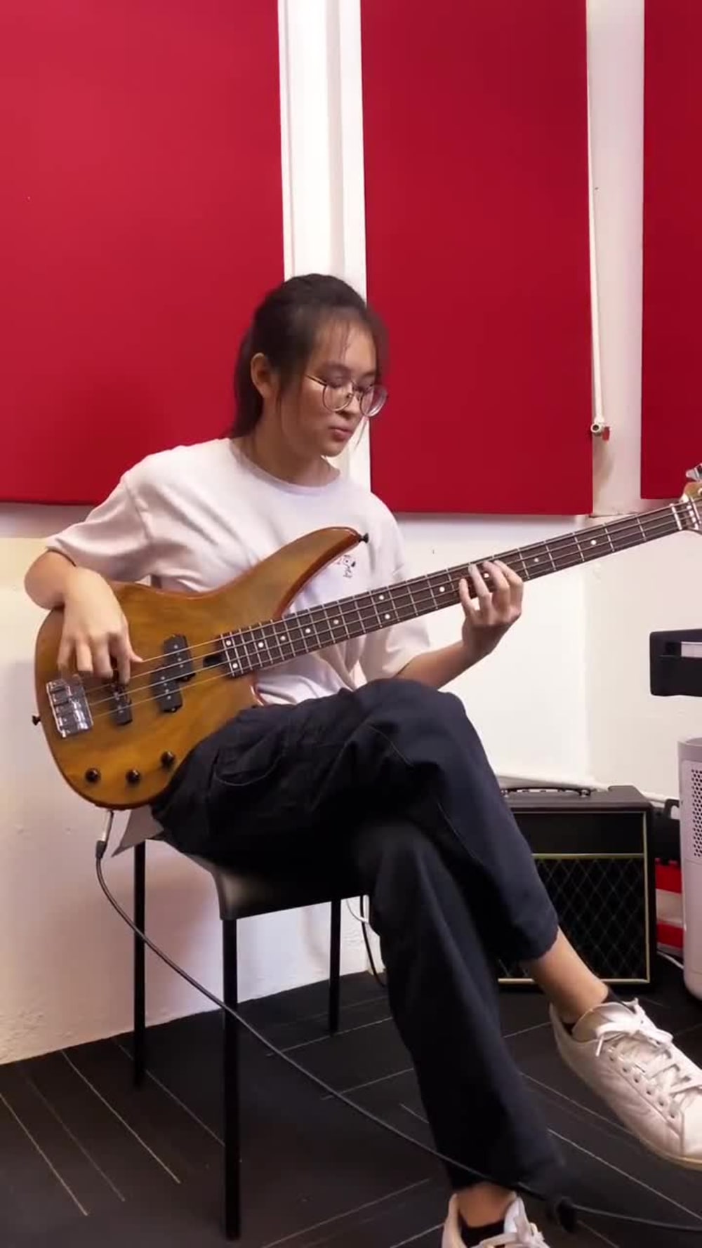 A professional, industrystandard electric bass recording Upwork