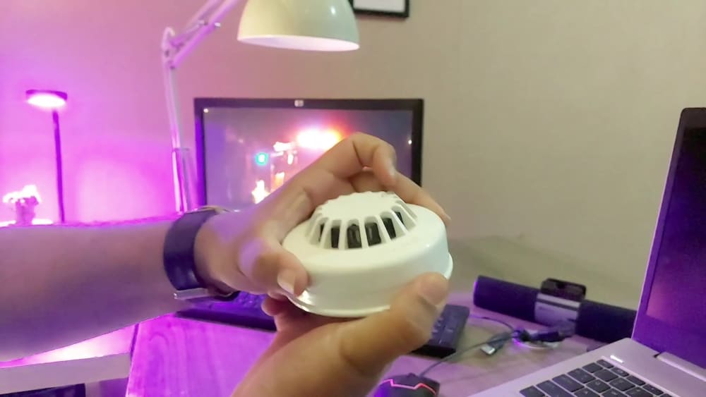 Play video