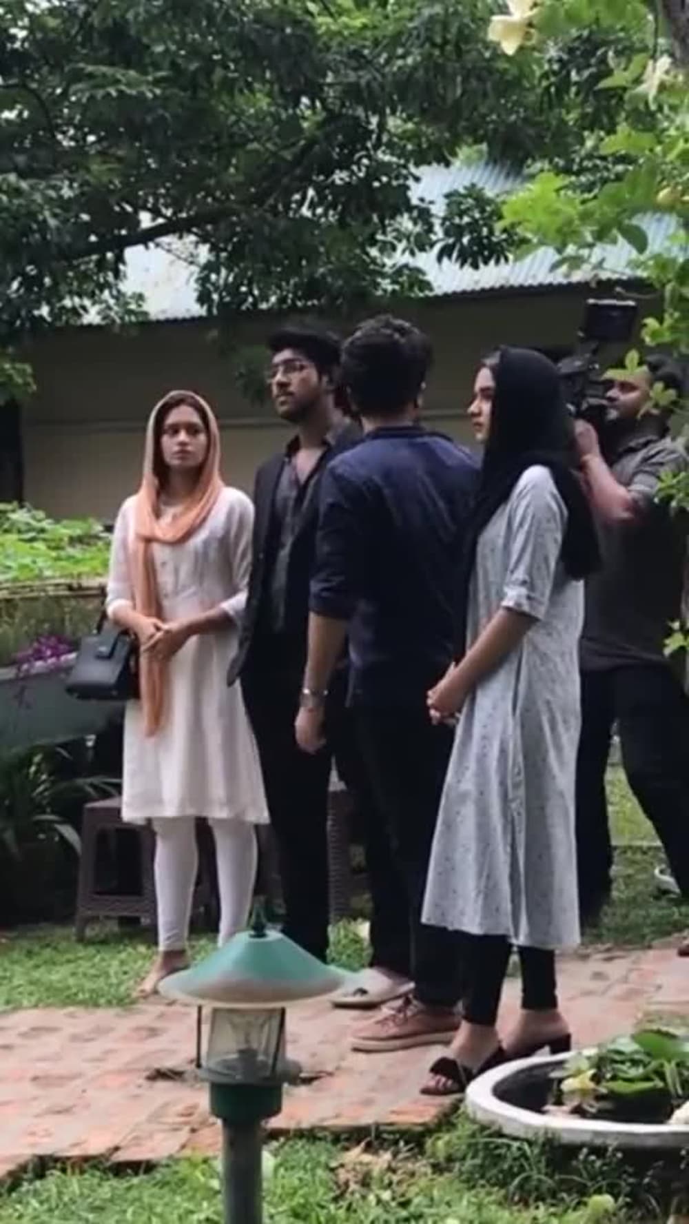 Play video
