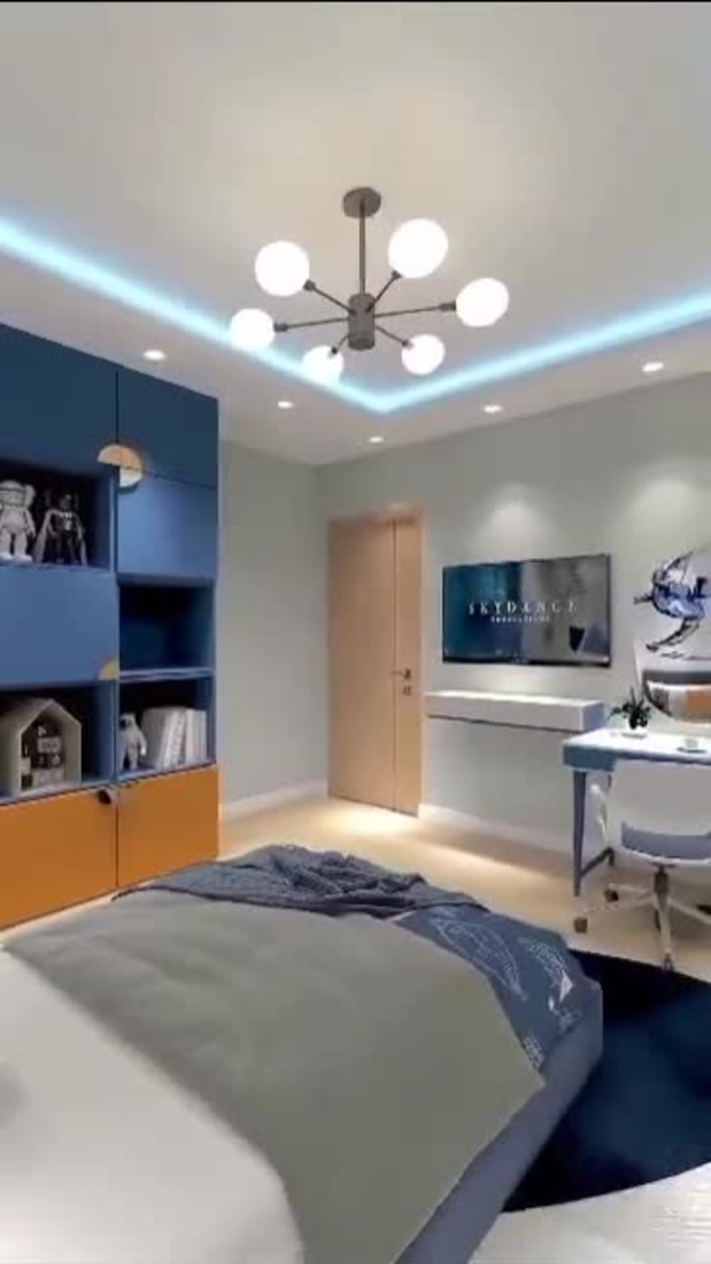 Play video
