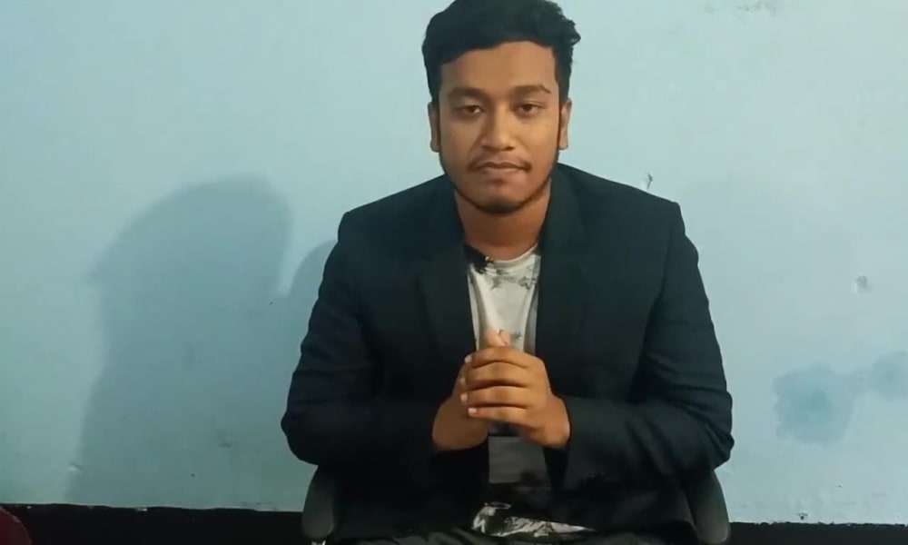 Play video