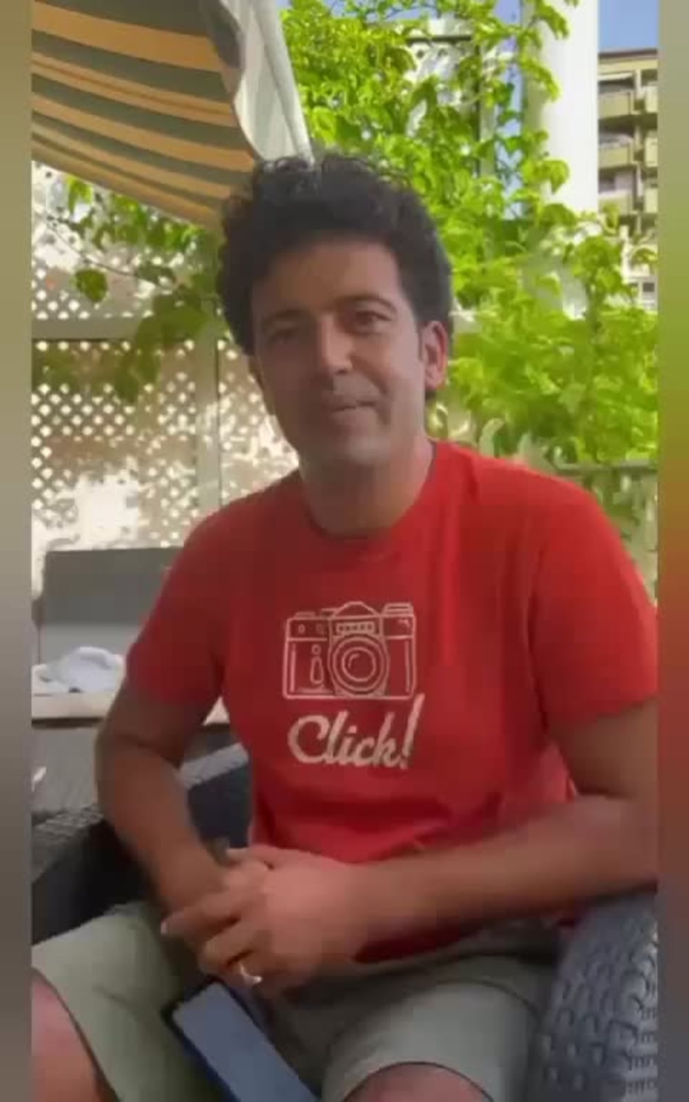 Play video