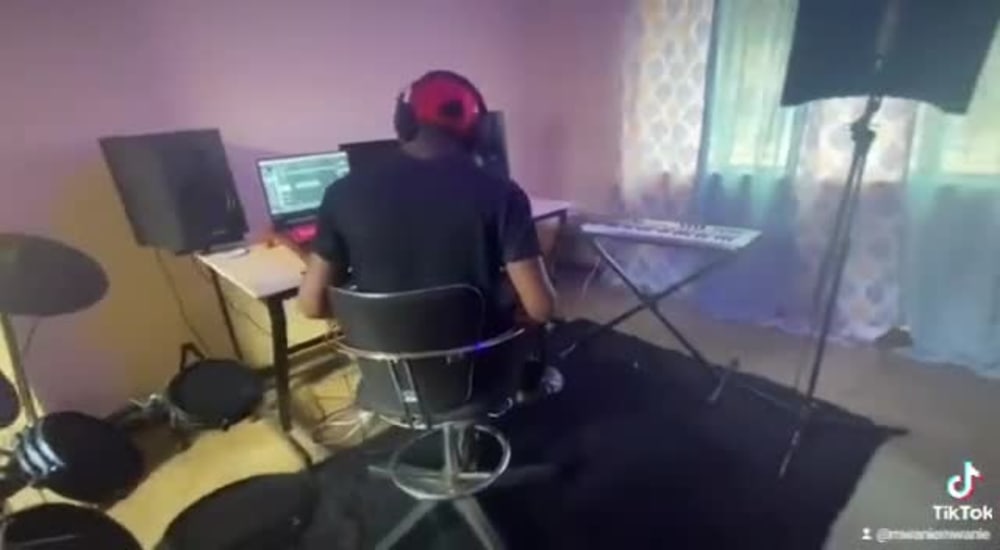 Play video