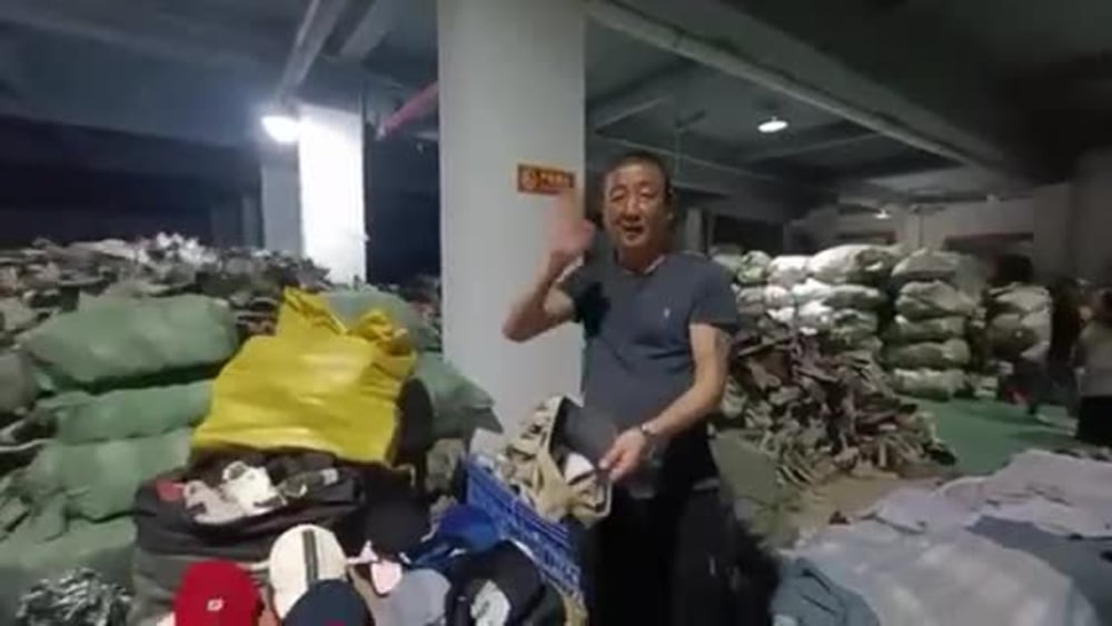 Play video