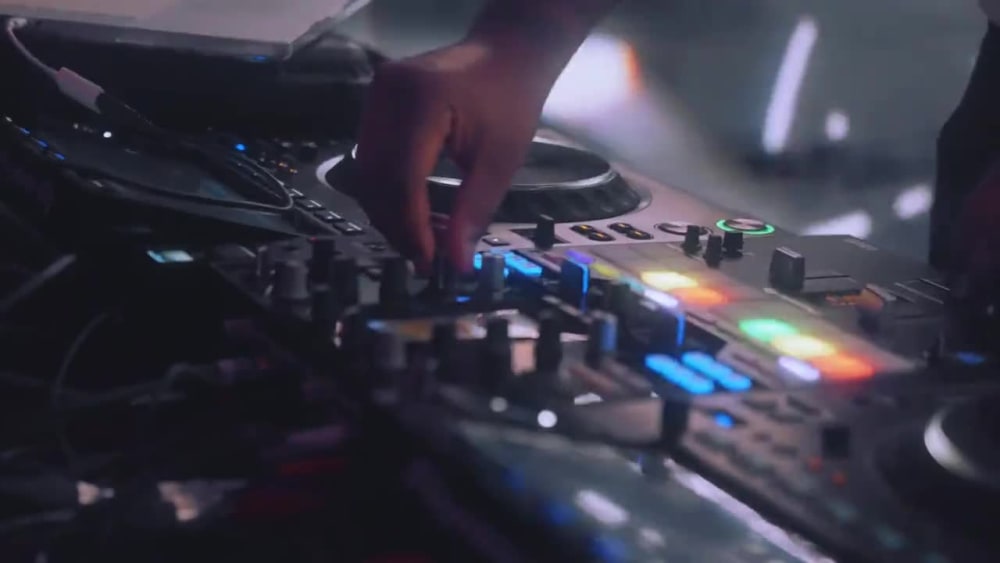 Play video