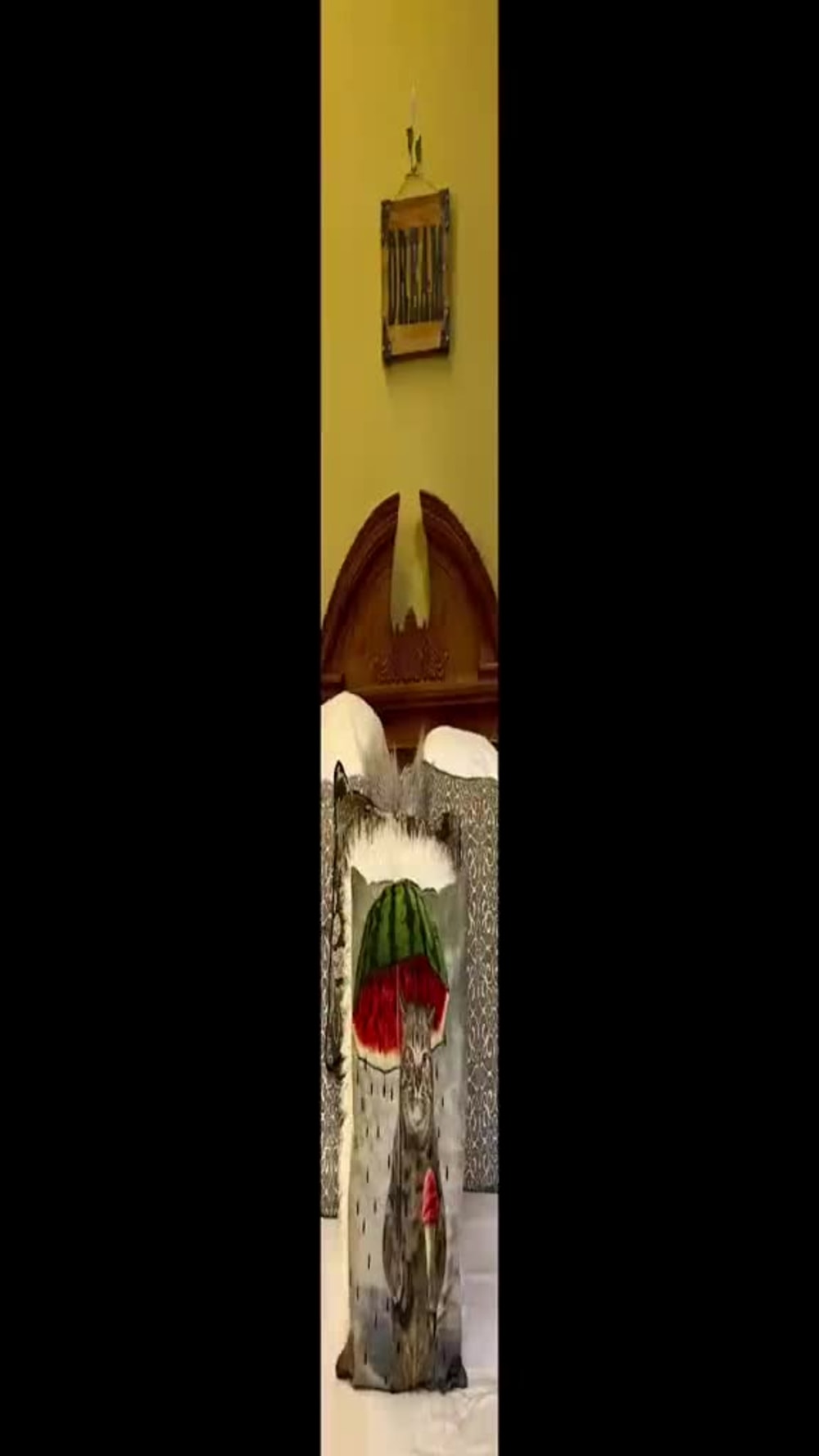 Play video