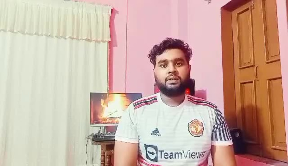 Play video