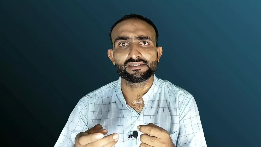 Play video