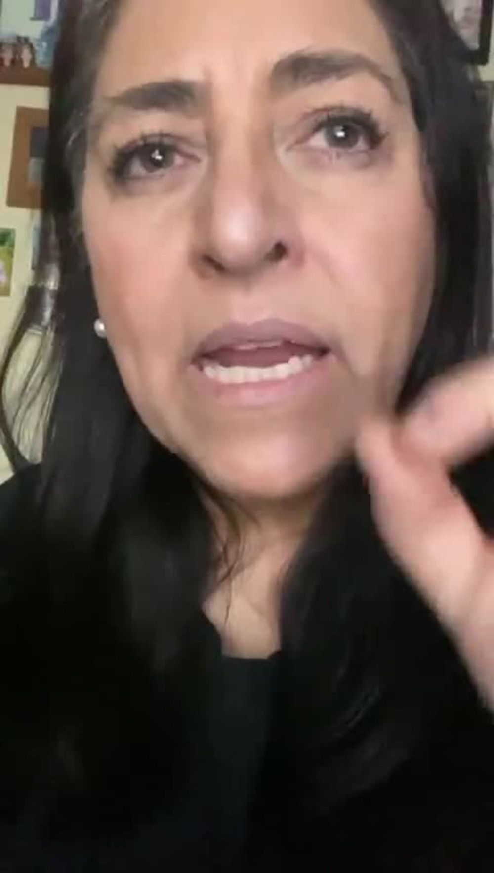 Creating Engaging English Educational Materials for Primary School 