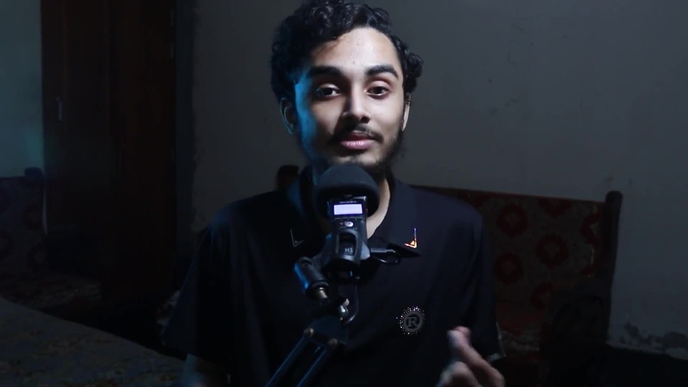 Play video