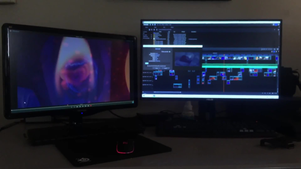 Play video