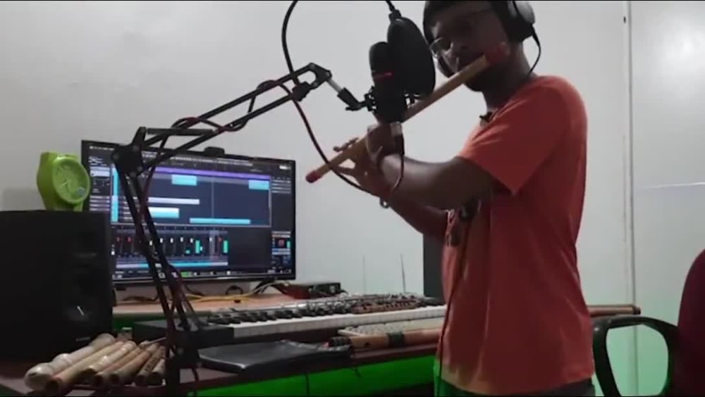 Play video