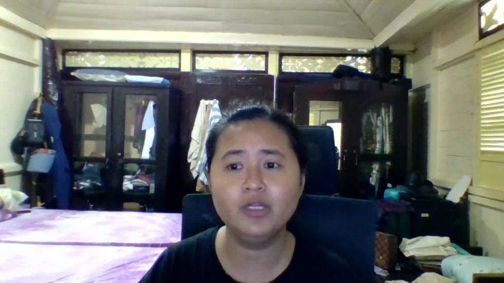 Play video