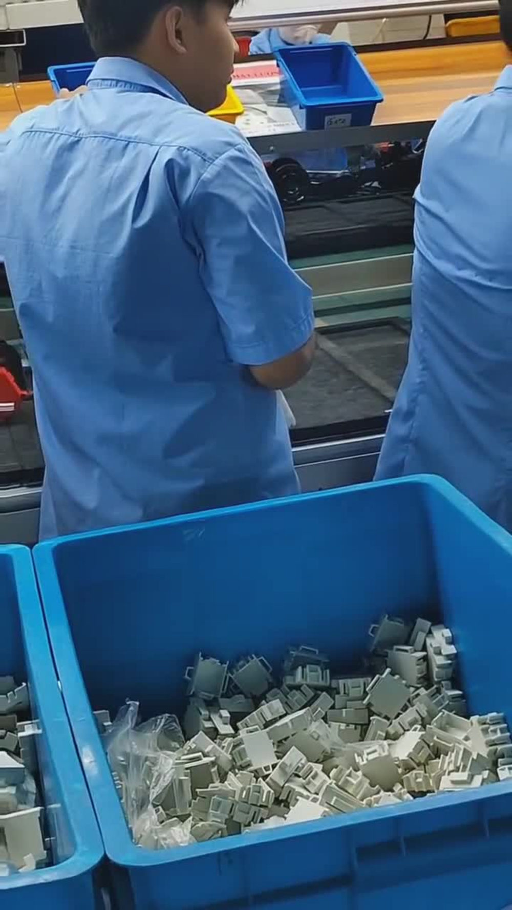 Play video
