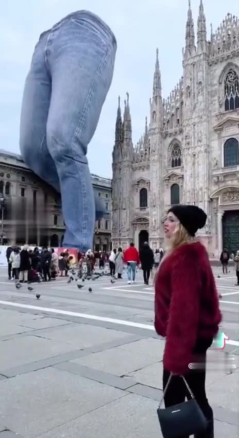 Play video