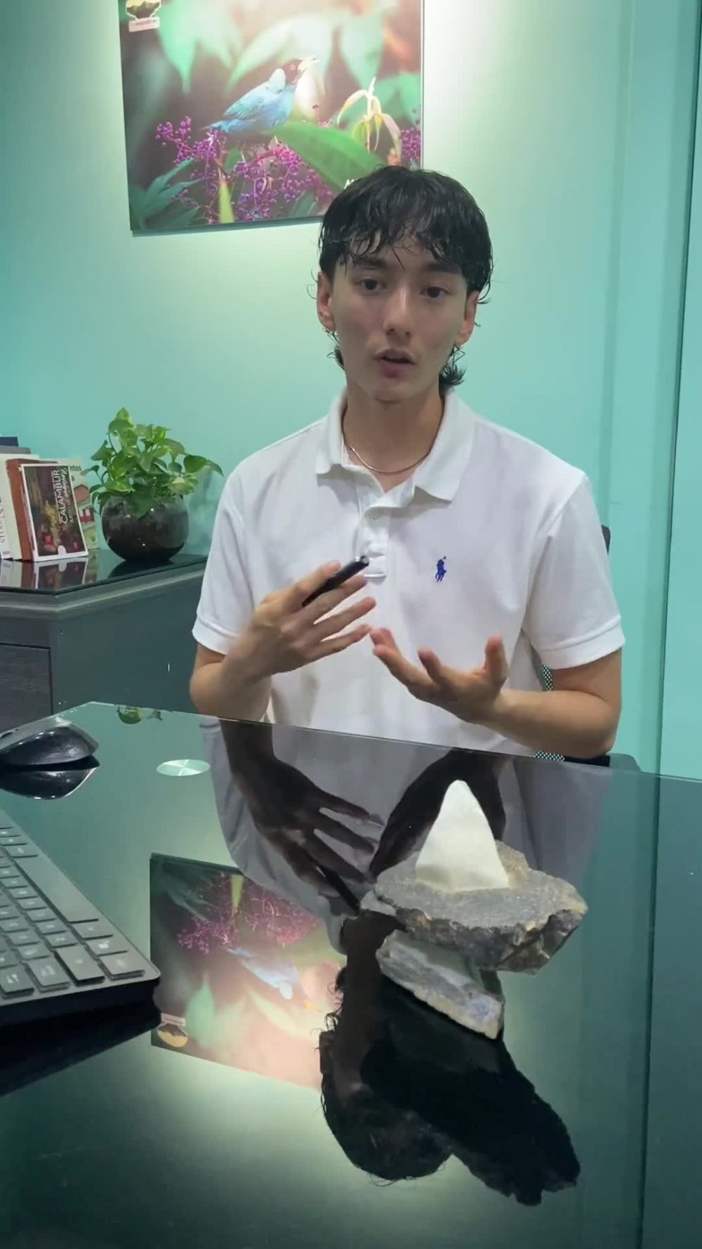 Play video