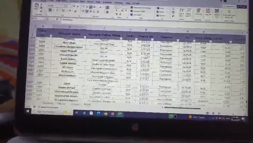 Play video