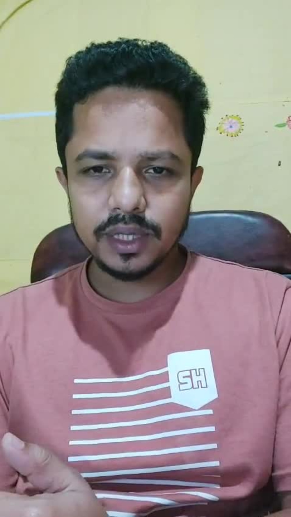 Play video