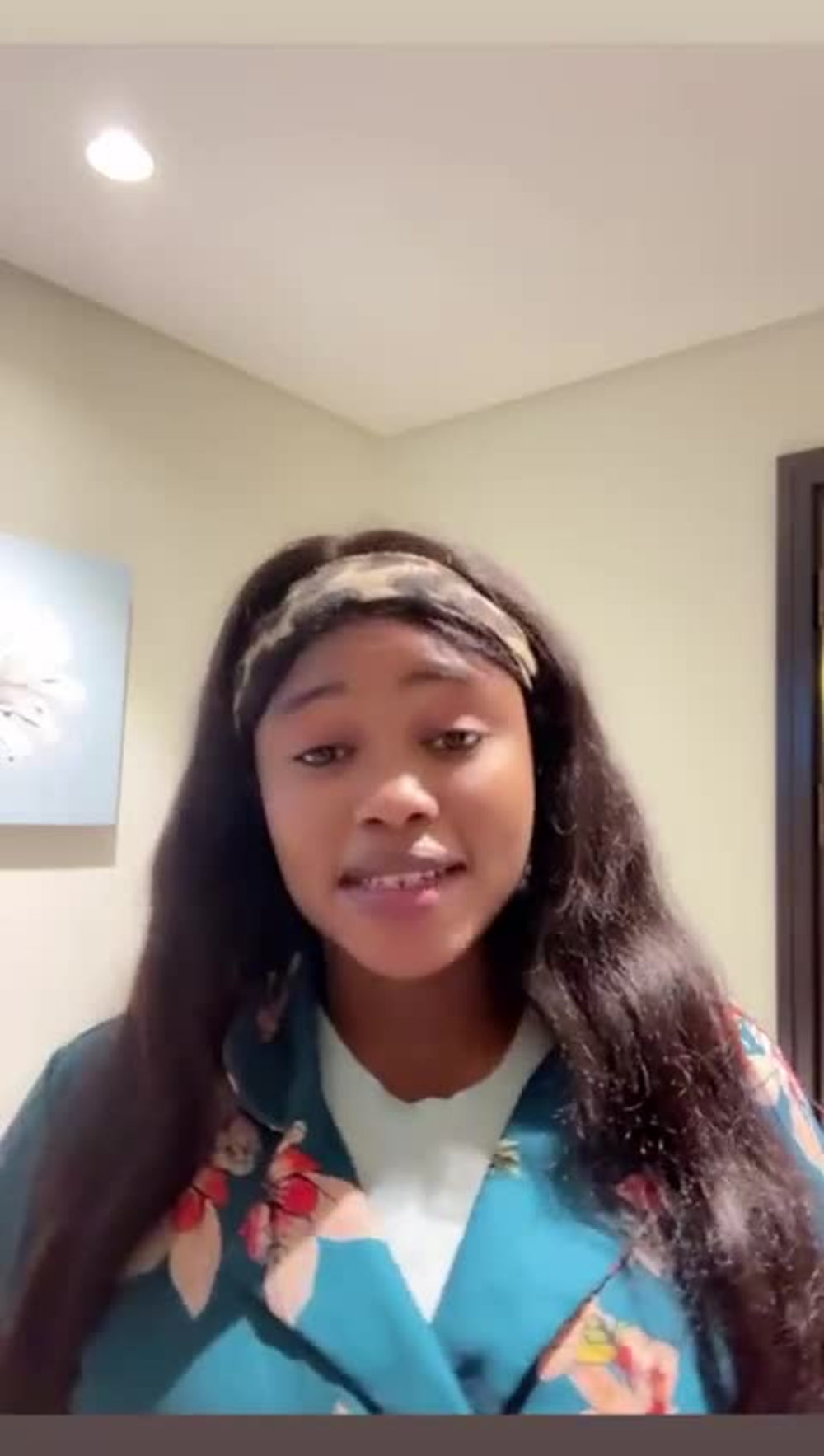 Play video