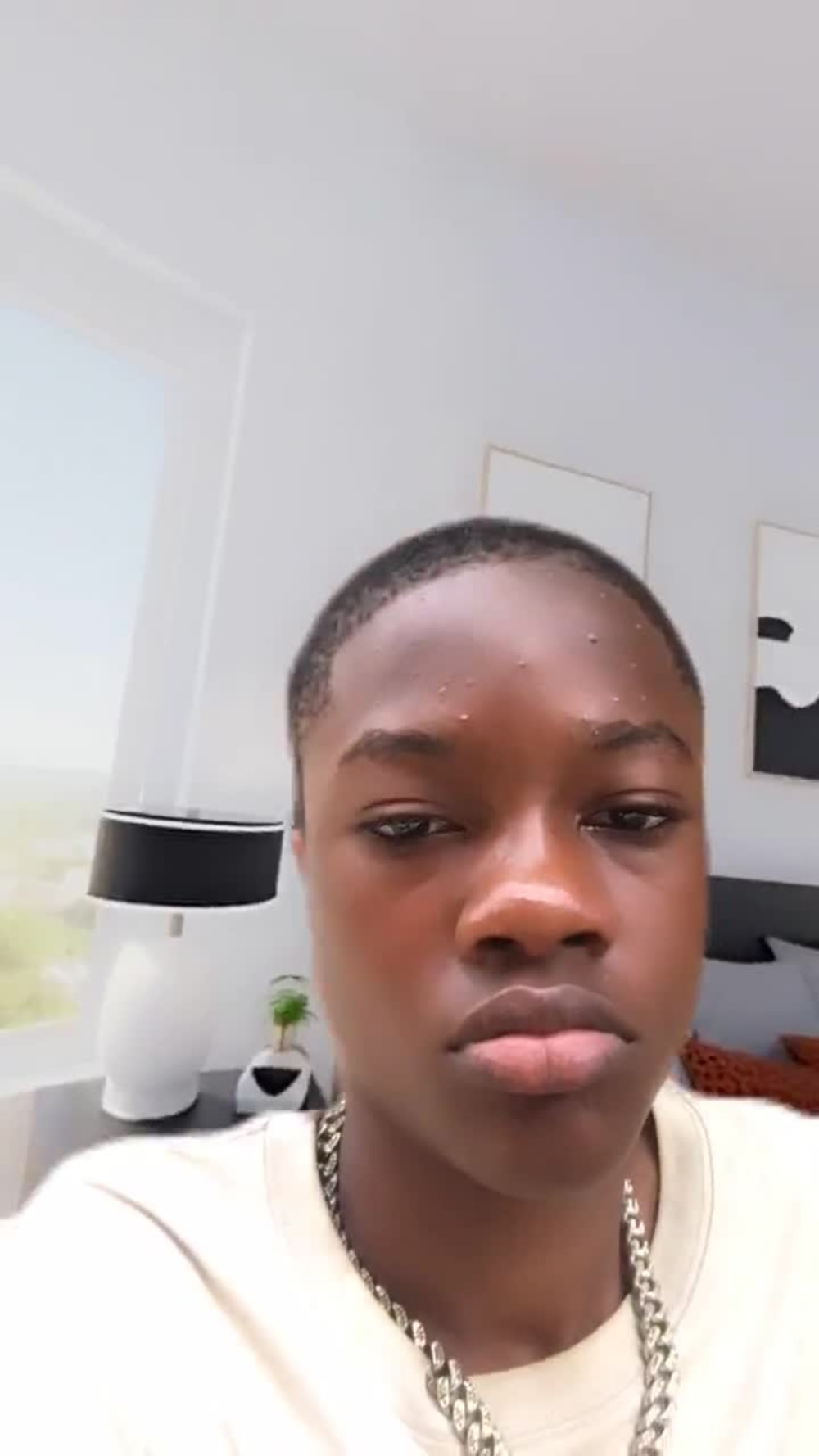 Play video
