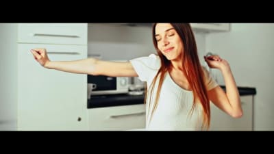 A premium female voice over in Russian and Ukrainian languages