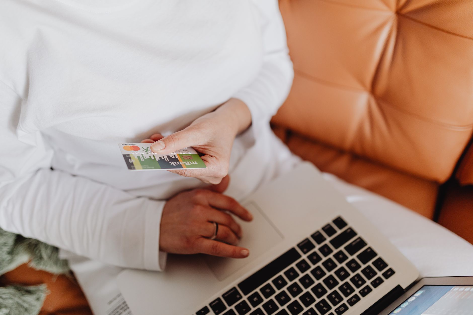 How Online Purchasing Is Giving Consumers More Control Over Their Product Choices
