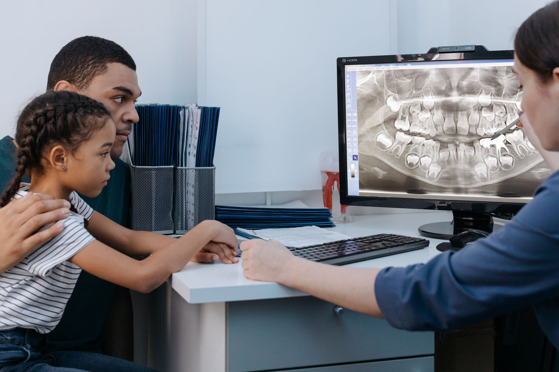 Iqaluit Dental Clinic Discusses What to Do If Your Child Chips, Cracks, Or Knocks Out a Tooth