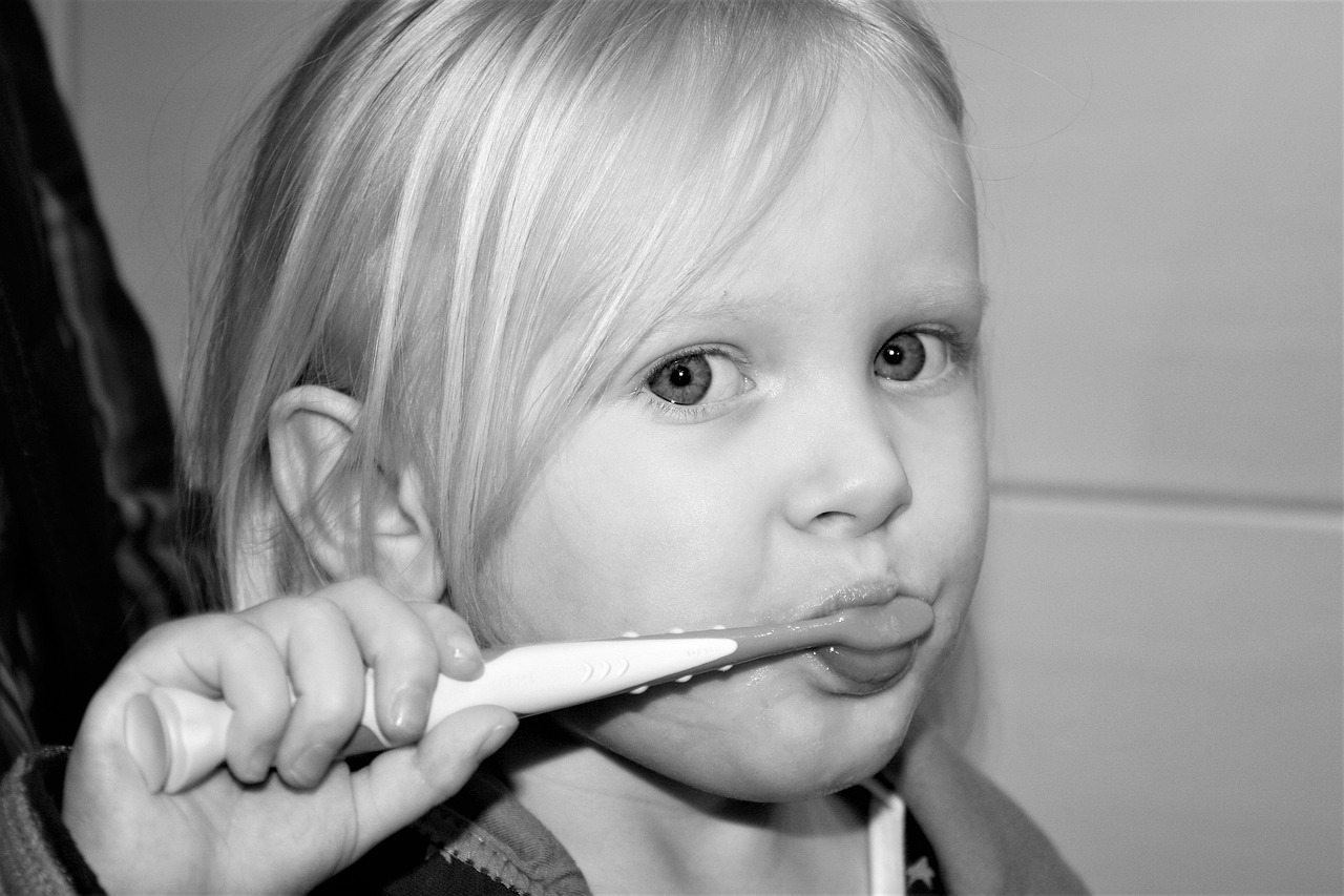 Choosing the Right Cleanser for Dental Appliances