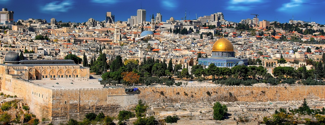 Israel drone strikes kill 12 in Lebanon
