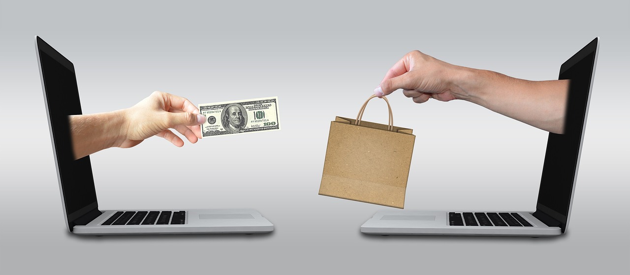 The Benefits of Offering Digital Products in Your Online Shop