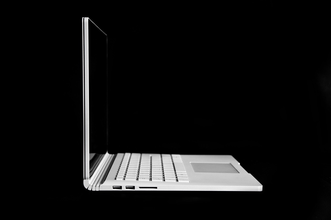 Microsoft drives vulnerable to USB exploit