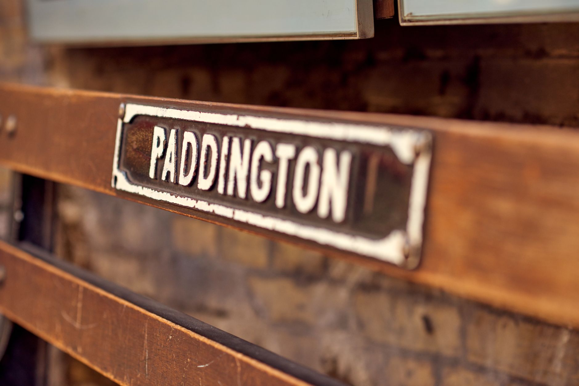 Strutt Studios Redesigns Paddington Flagship with Subtlety