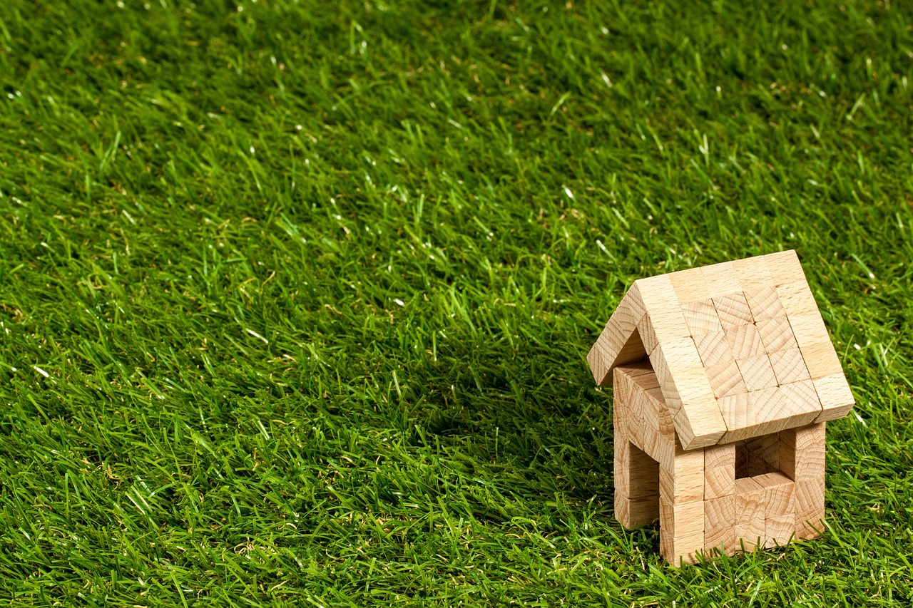 Real estate firms expand their networks
