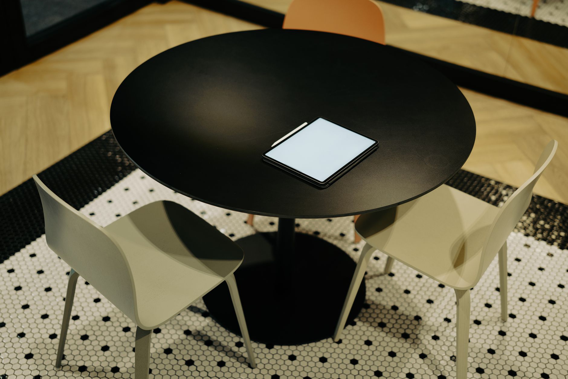 Digital Marketing for Interior Design Firms: 101