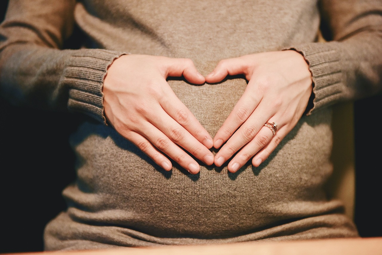 Mother’s Pregnancy Blood Sugar Shapes Daughter’s Bikini Body