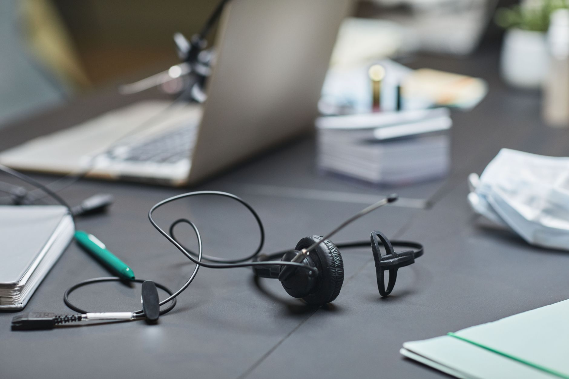 Healthcare firms cut help desk costs