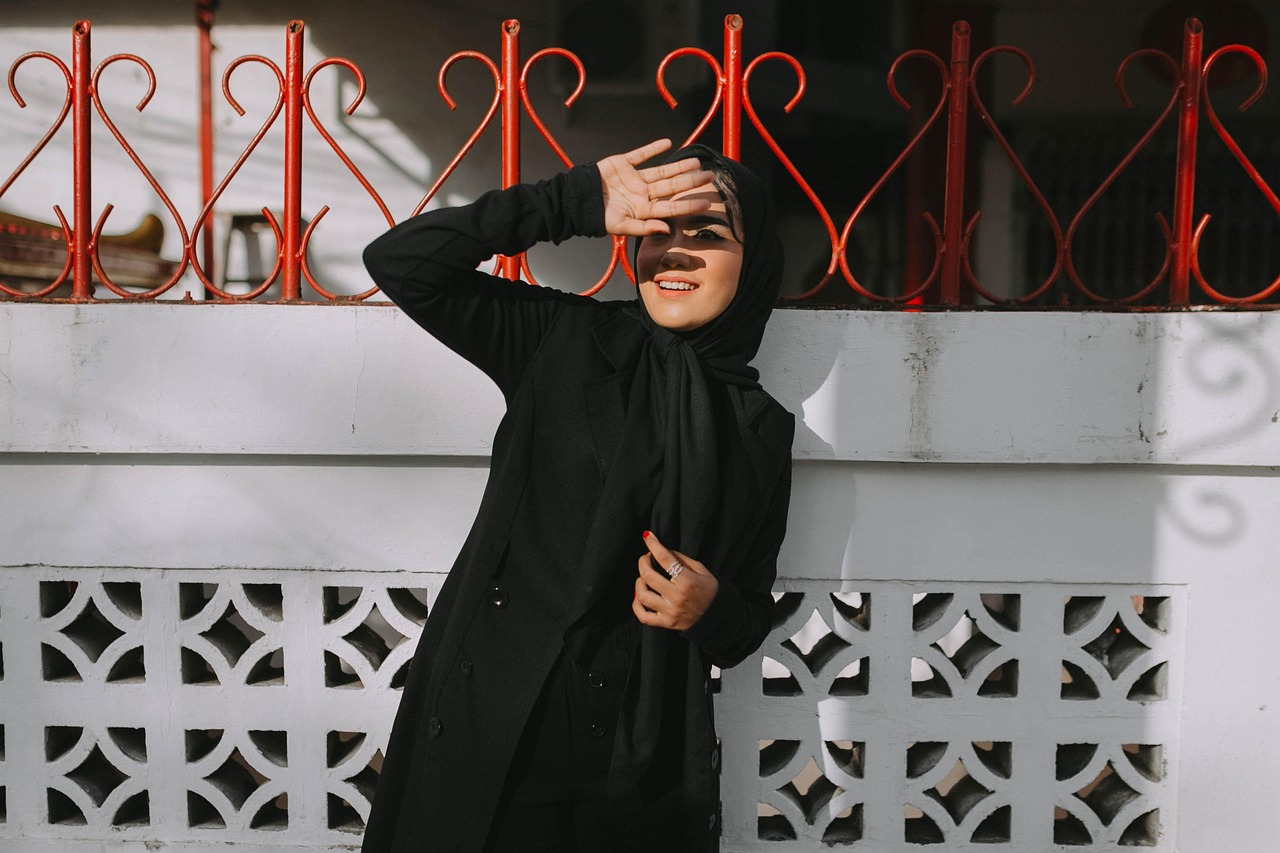 How a Smile Makeover Can Redefine Your Confidence