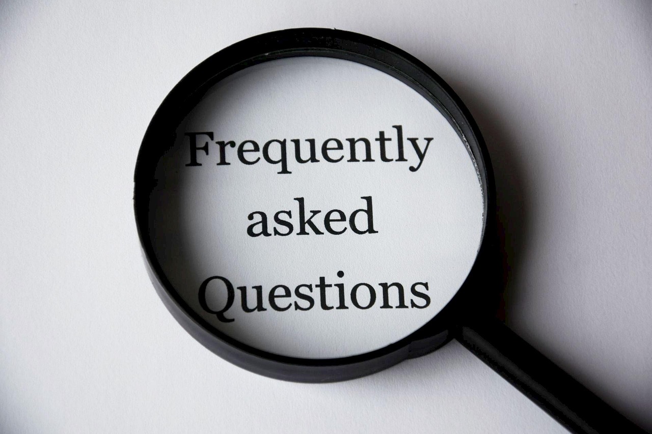 General Practitioner vs Specialist: When to Seek Help